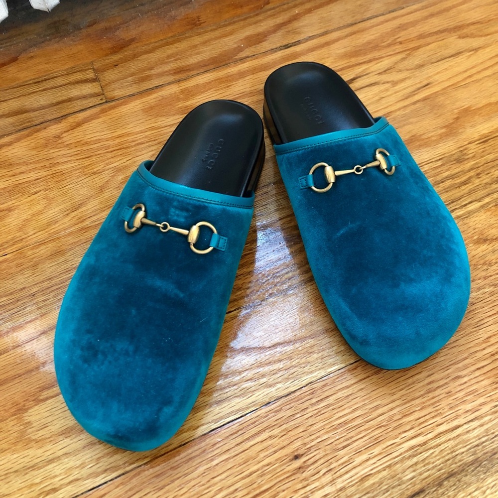 GUCCI SLIDES